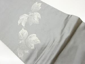 蔦葉模様織出し開き名古屋帯（額縁仕立て）